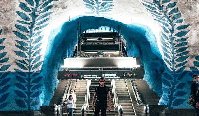 Station entrance - Unsplash